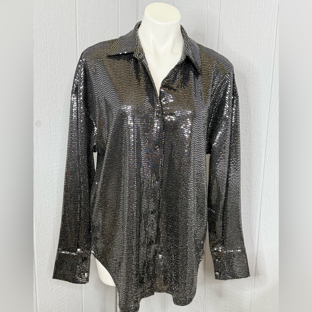 Forever 21 Men's Metallic Button Down Shirt